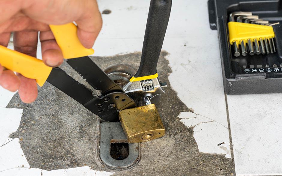 changer un barillet de porte Istres